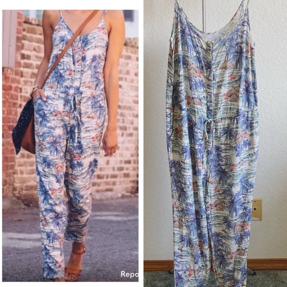 Faherty Lelia Jumpsuit Blue White Tropical Print